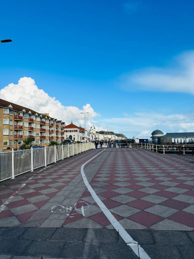 Newly Refurbished Two Bedrooms Flat St Leonards-on-Sea Exterior foto